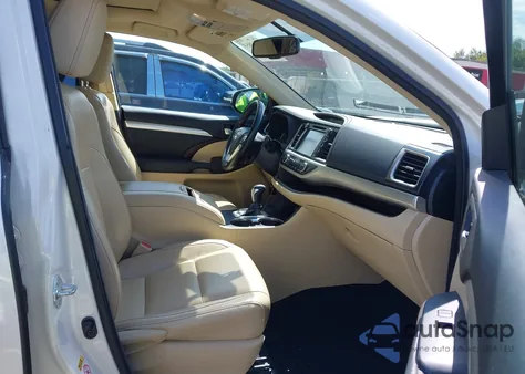 2015 Toyota Highlander Xle V6 from USA, damaged, VIN 5TDKKRFH2FS066592